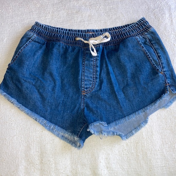 Billabong Pants - Billabong denim elastic band cut off shorts. Size Large.